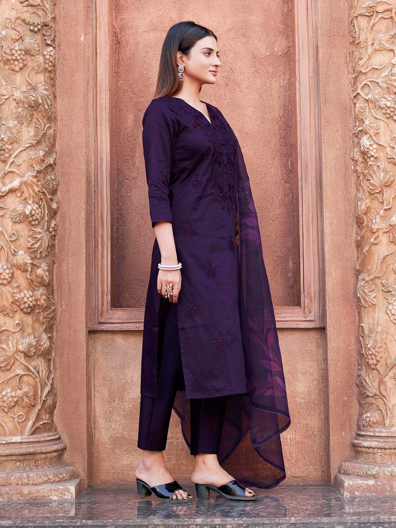 Aromie affordable applique co-ord sets Canada in dark purple with intricate embroidery and matching dupatta