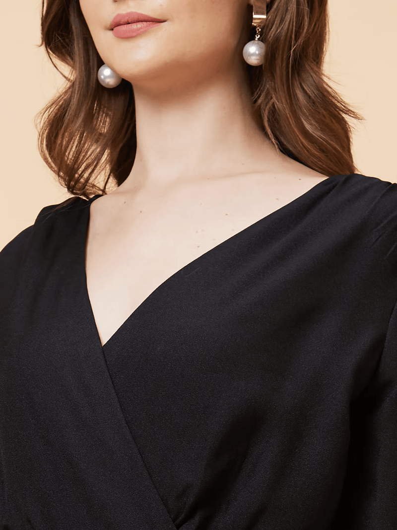 Aromie Black Midi Dress Canada - Stylish Elegance