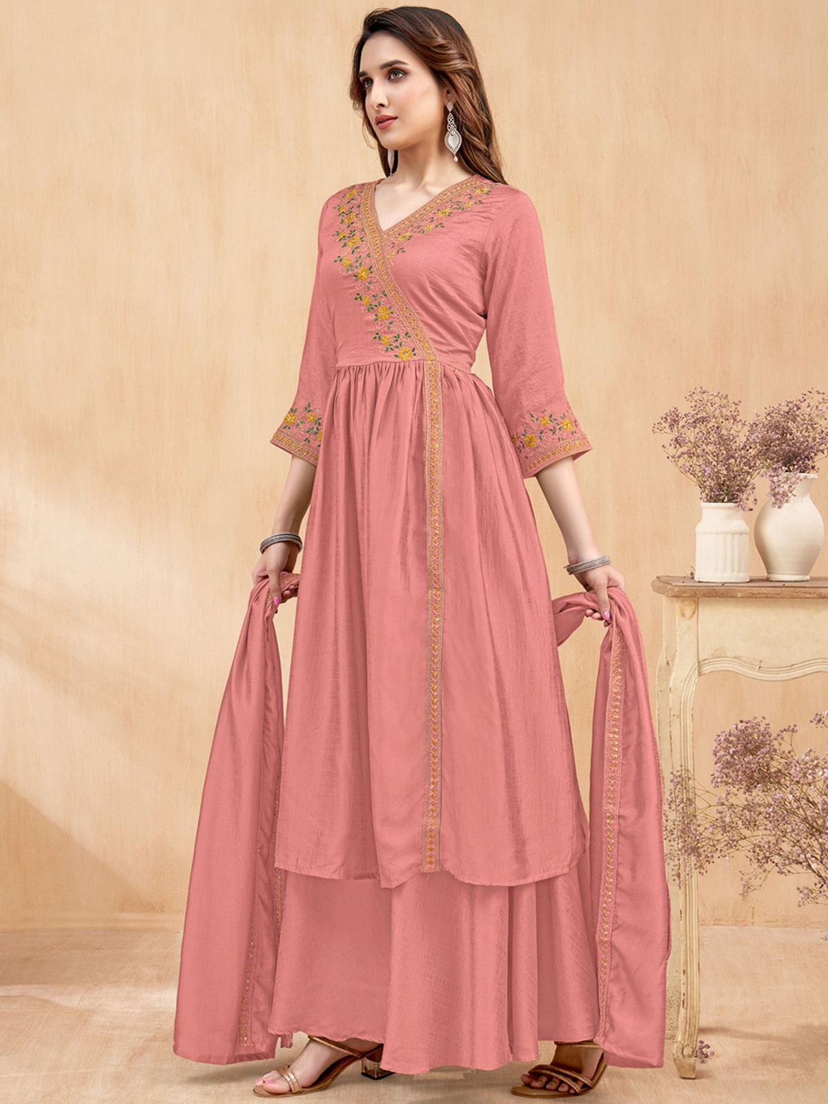 Aromie Chanderi jacket kurta set Canada in soft pink with floral embroidery and flowing sleeves