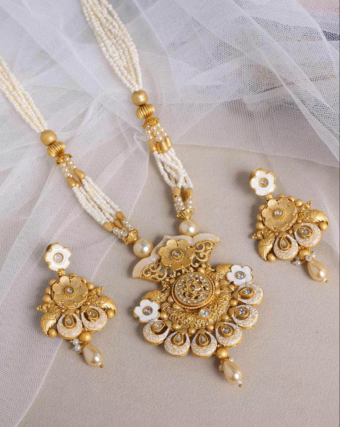Aromie Gold-Plated Indian Necklace with Earrings Set