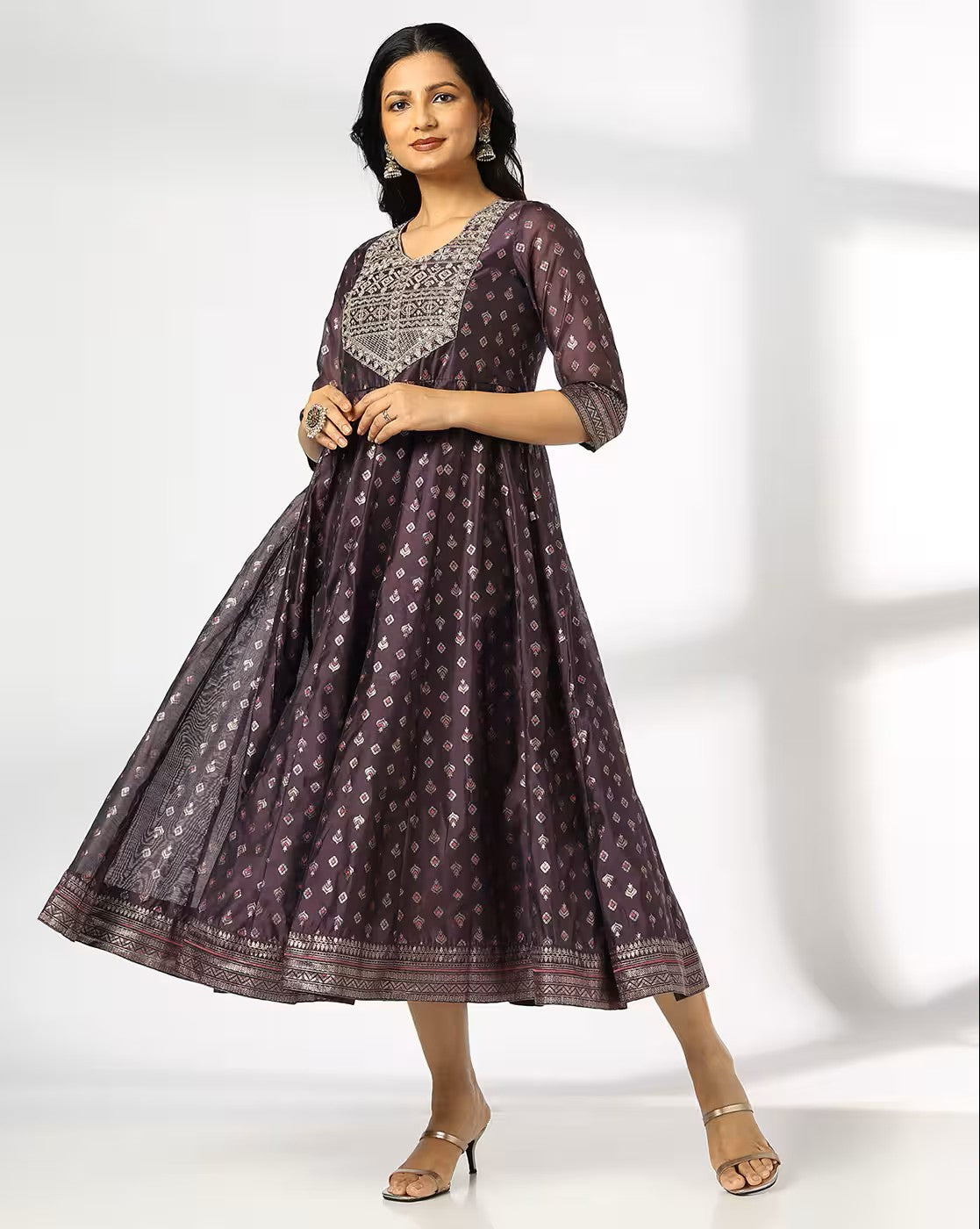 Aromie Indian fit and flare dress Canada in dark purple with intricate silver embroidery and three-quarter sleeves