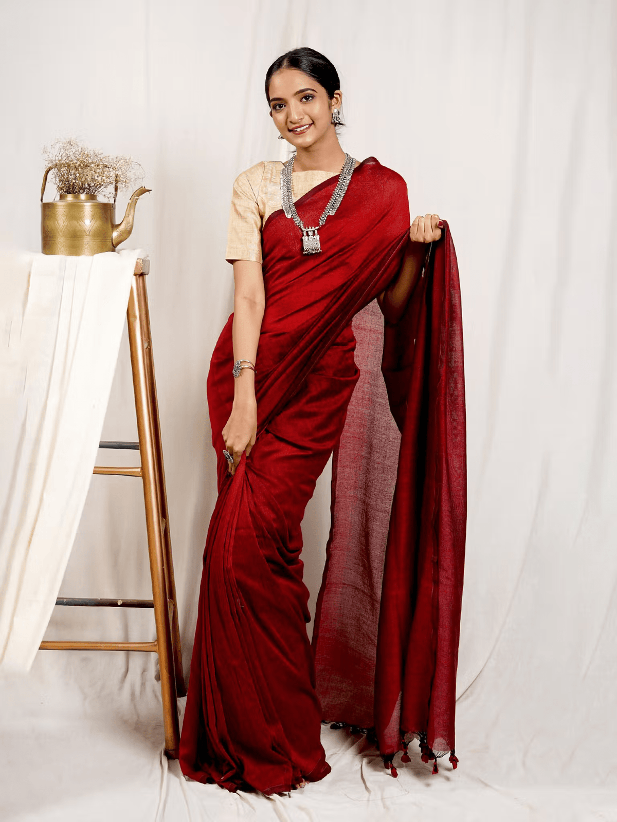 Mulmul Cotton Saree in Elegant Maroon