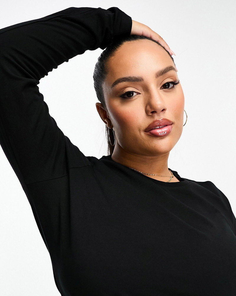 Plus Size Fashion Canada Long Sleeve Top