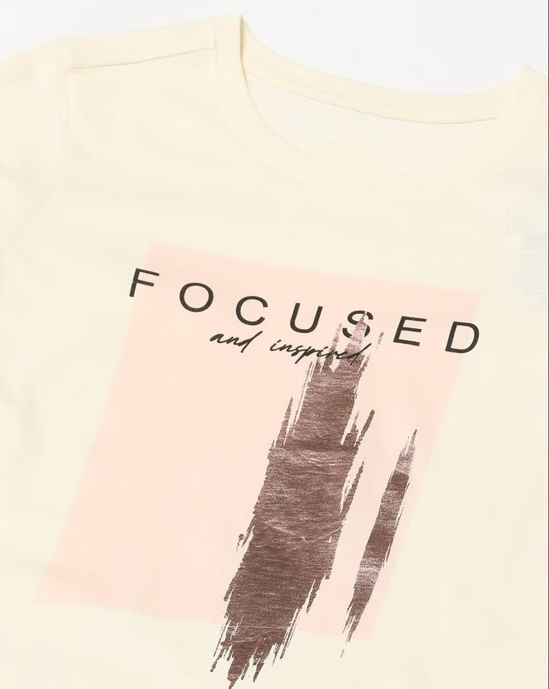 Aromie Typographic Print T-Shirt Women - Focused Design