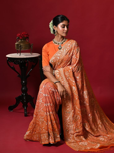Saree Draping Styles for Every Body Type: 5 Flattering and Comfortable Ideas AROMIE.STORE