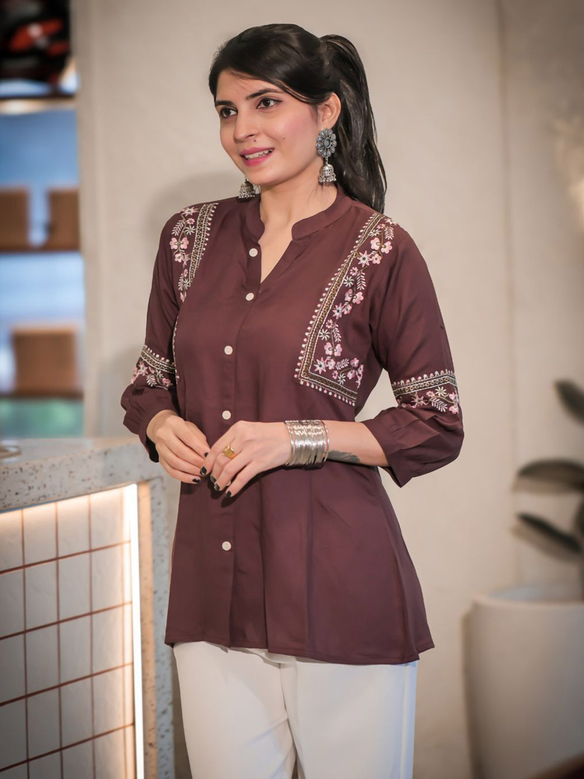 Women’s Brown & White Floral Embroidered Rayon Tunic AROMIE.STORE