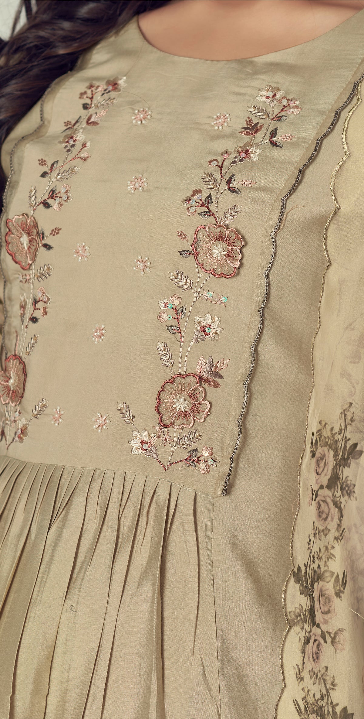 Biege Embroidered Kurta Set for Women