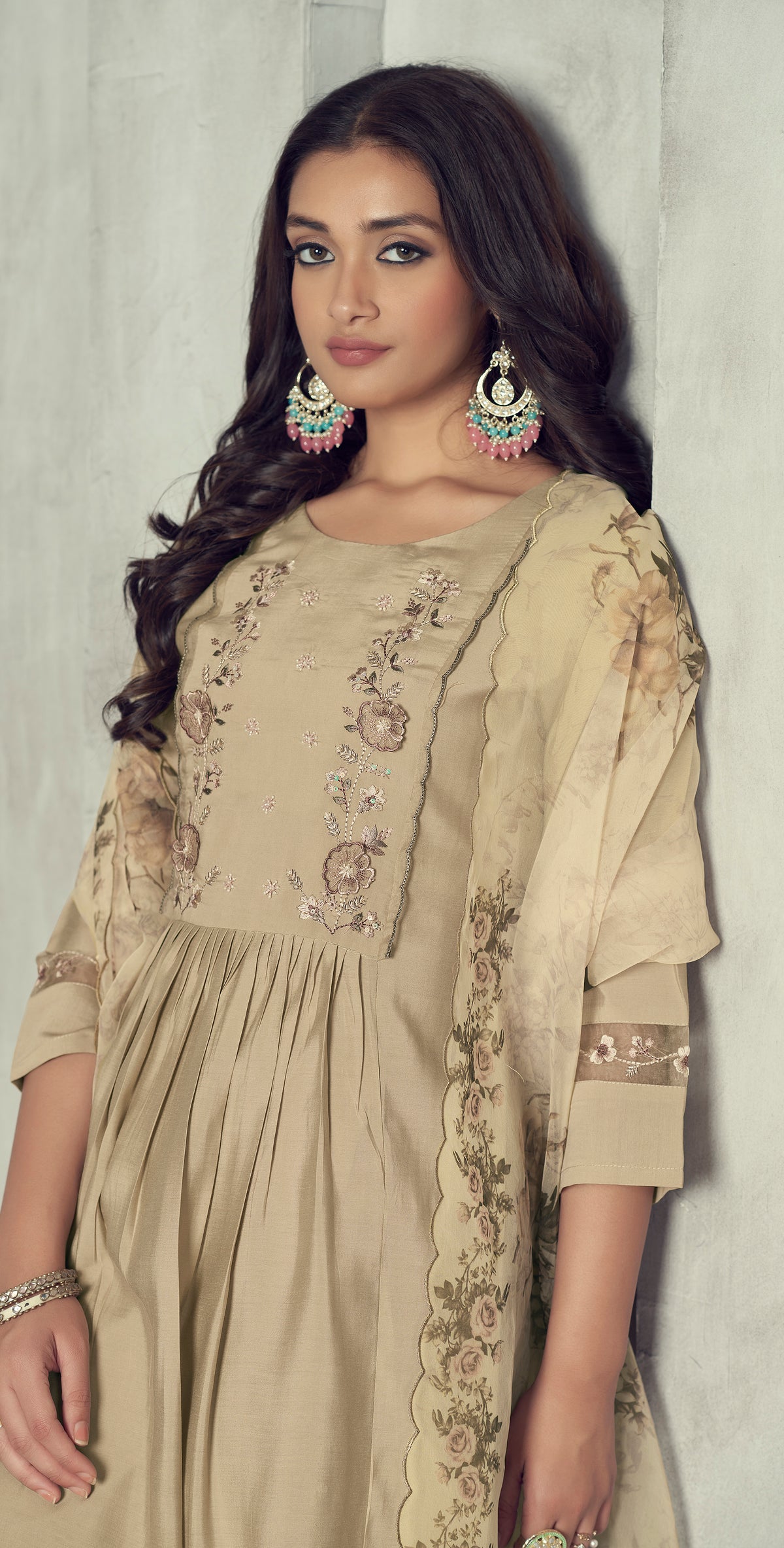 Biege Embroidered Kurta Set for Women
