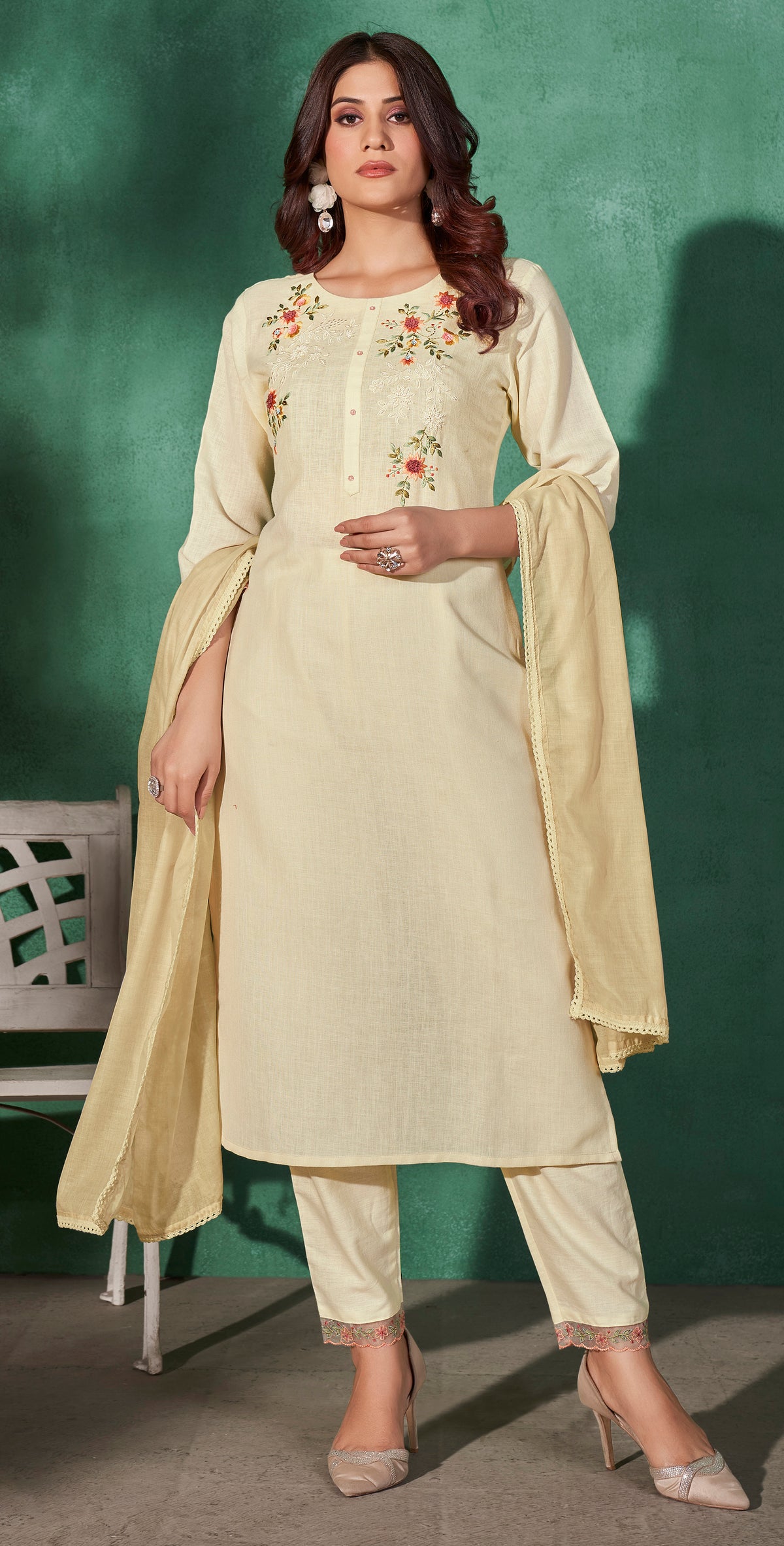 Aromie Light Beige embordered  Kurta Set - Elegant 3 Piece Outfit