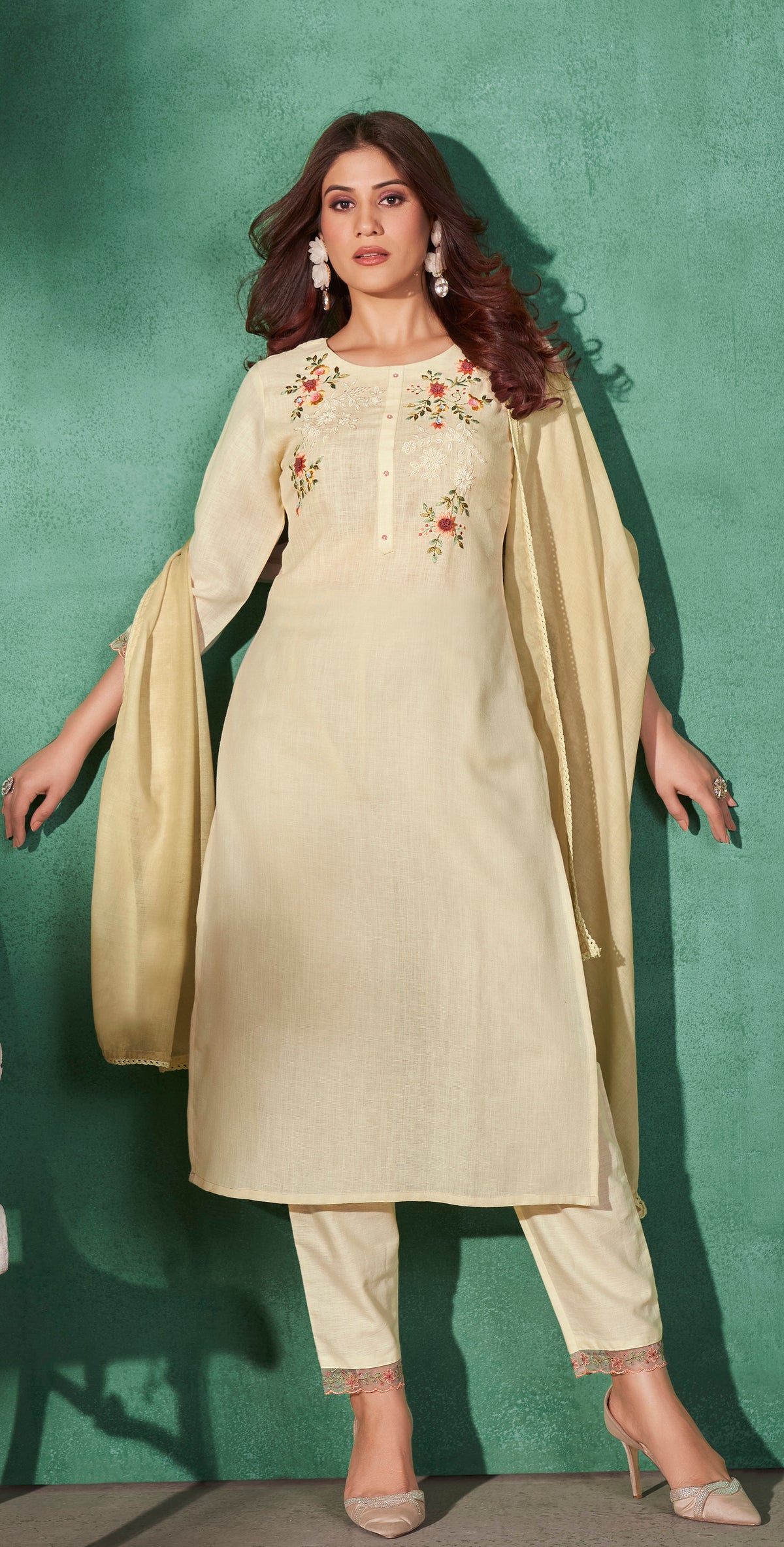 Aromie Light Beige embordered  Kurta Set - Elegant 3 Piece Outfit