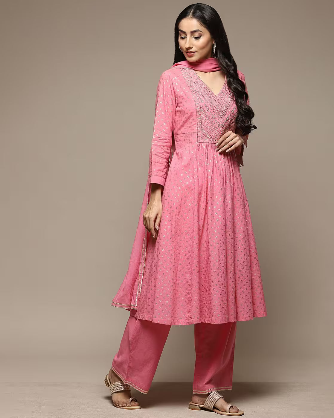Aromie pink three piece Embroidered Anarkali Kurta Set with V neck embroidery long sleeves dupatta and pants