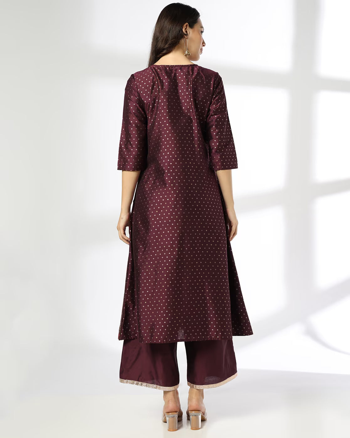 Women Printed Straight Kurta with Pants & Dupatta |