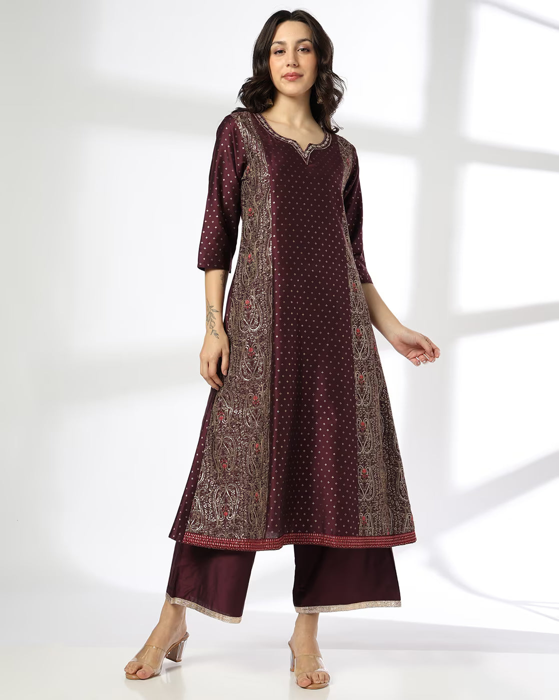 Women Printed Straight Kurta with Pants & Dupatta |