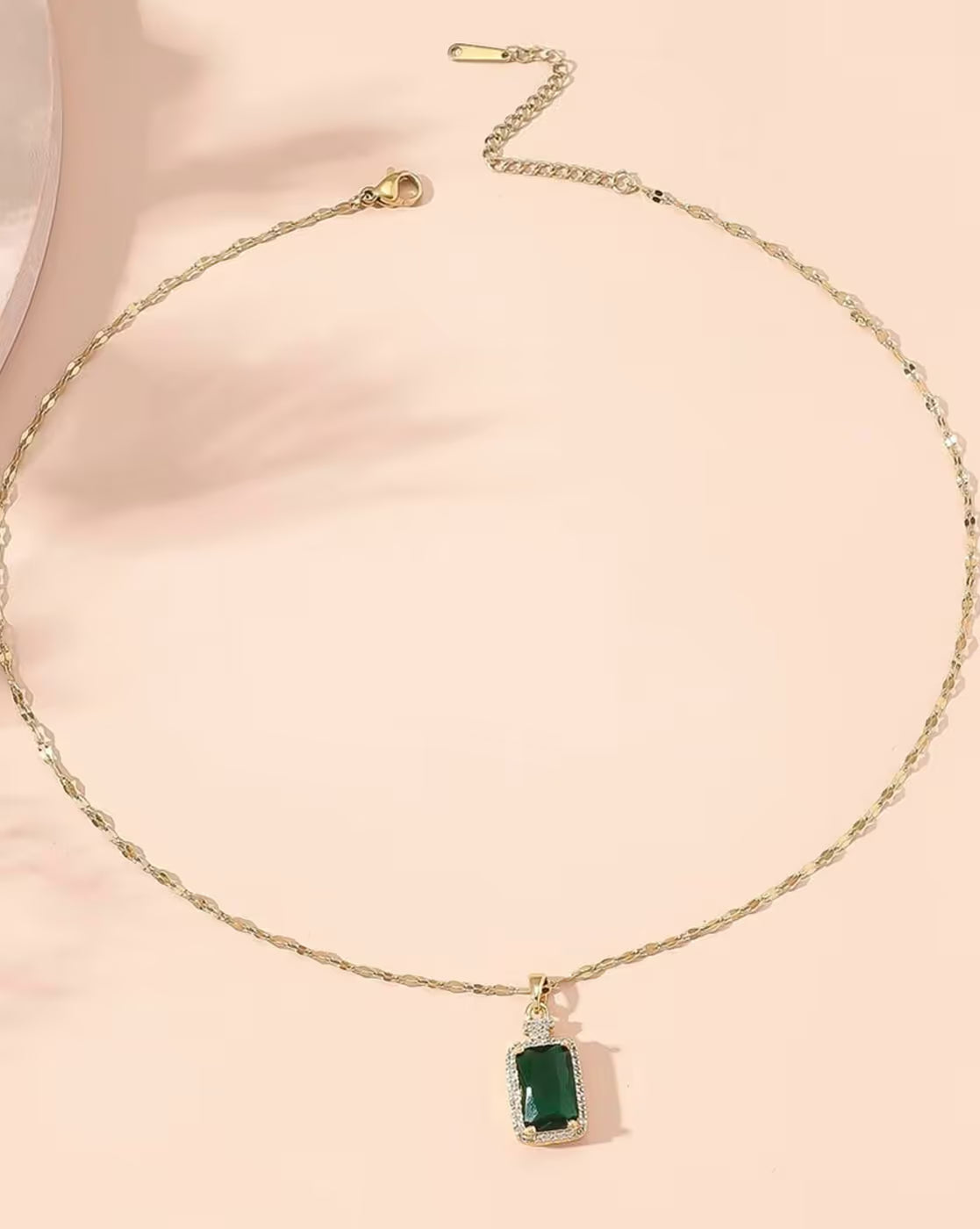 Gold-Plated Roman Numerals Pendant with Rope Chain | OS