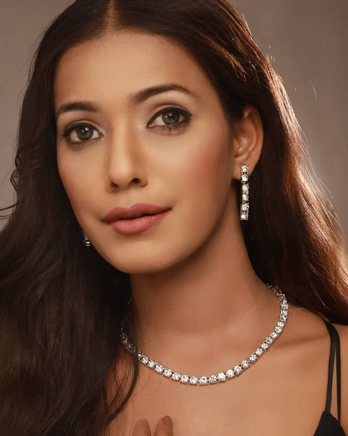 Rhodium-Plated American Diamond-Studded Necklace with Earrings | FS