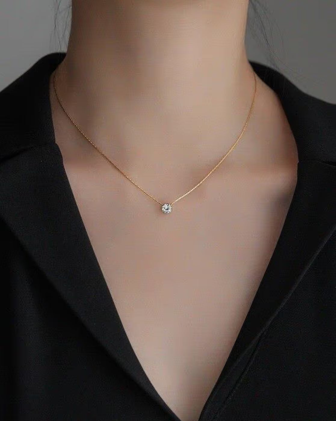 Women Diamond-Studded Short Necklace | FS