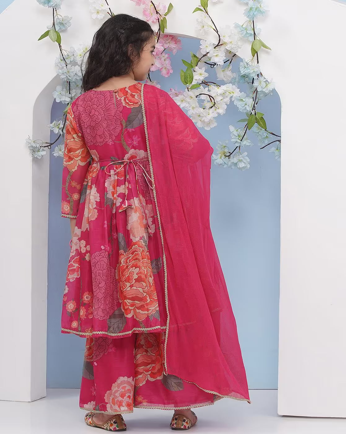 Girls Embellished Kurta Suit Set