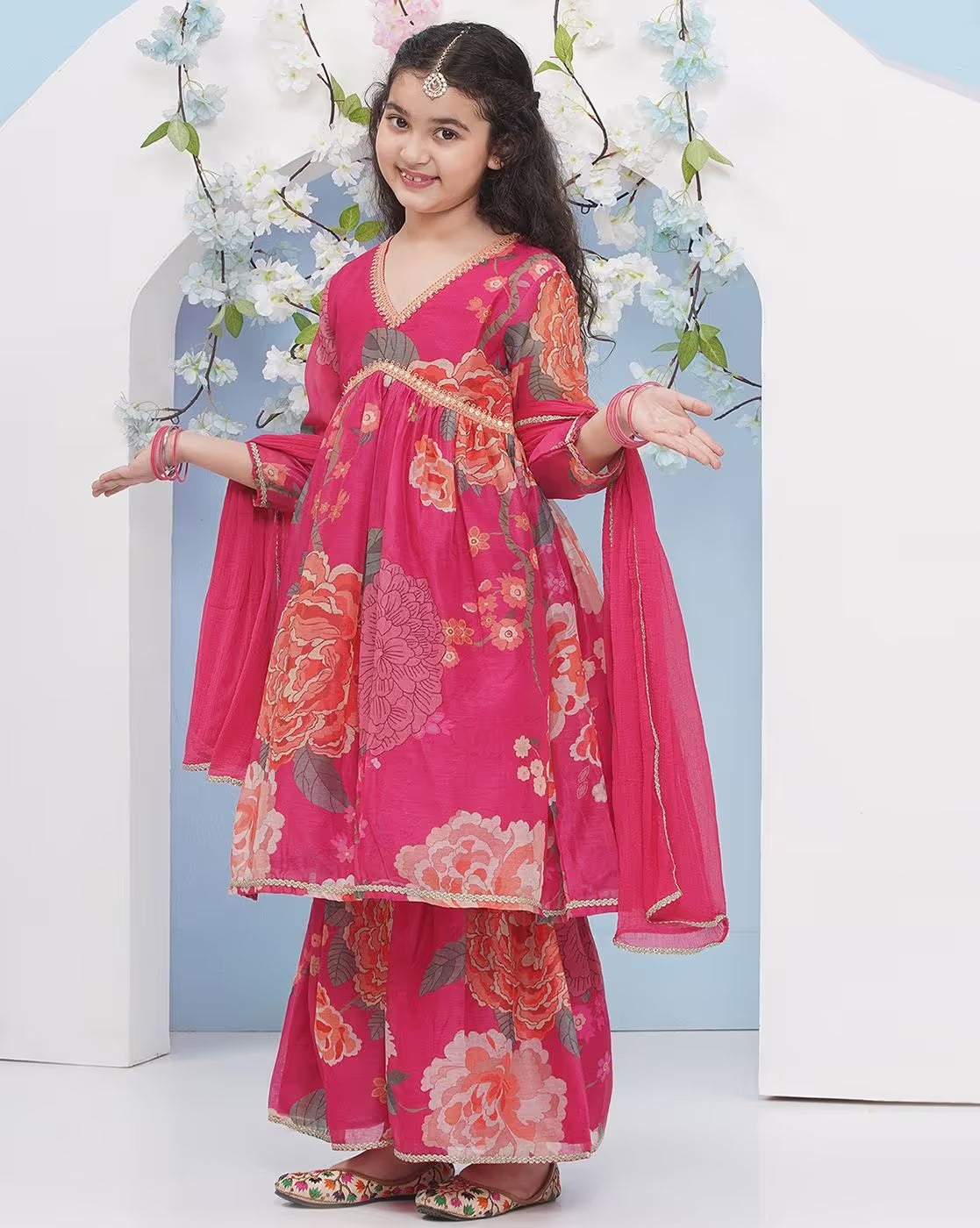 Girls Embellished Kurta Suit Set