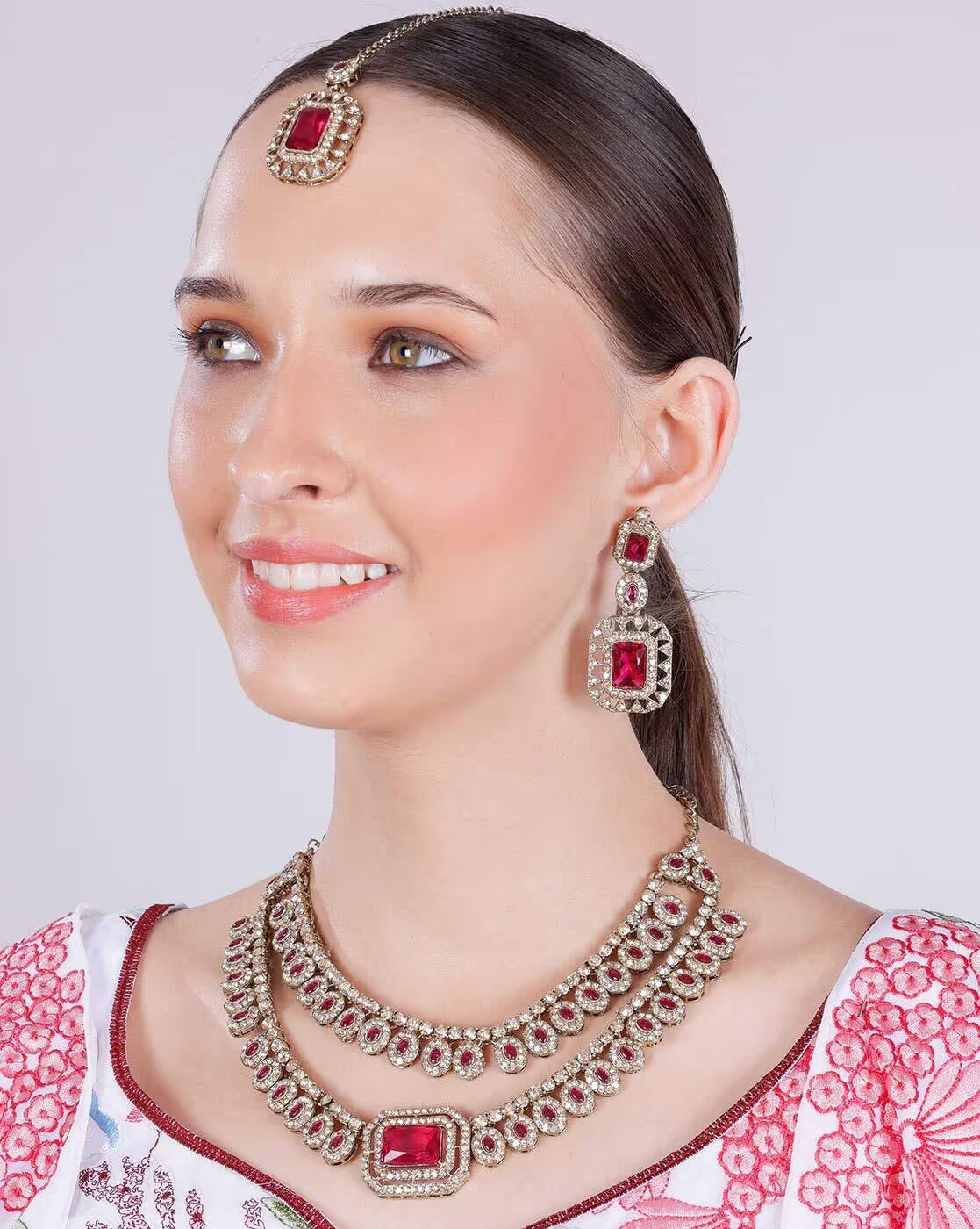 Women Stone-Studded Necklace & Earrings with Mangtika Set