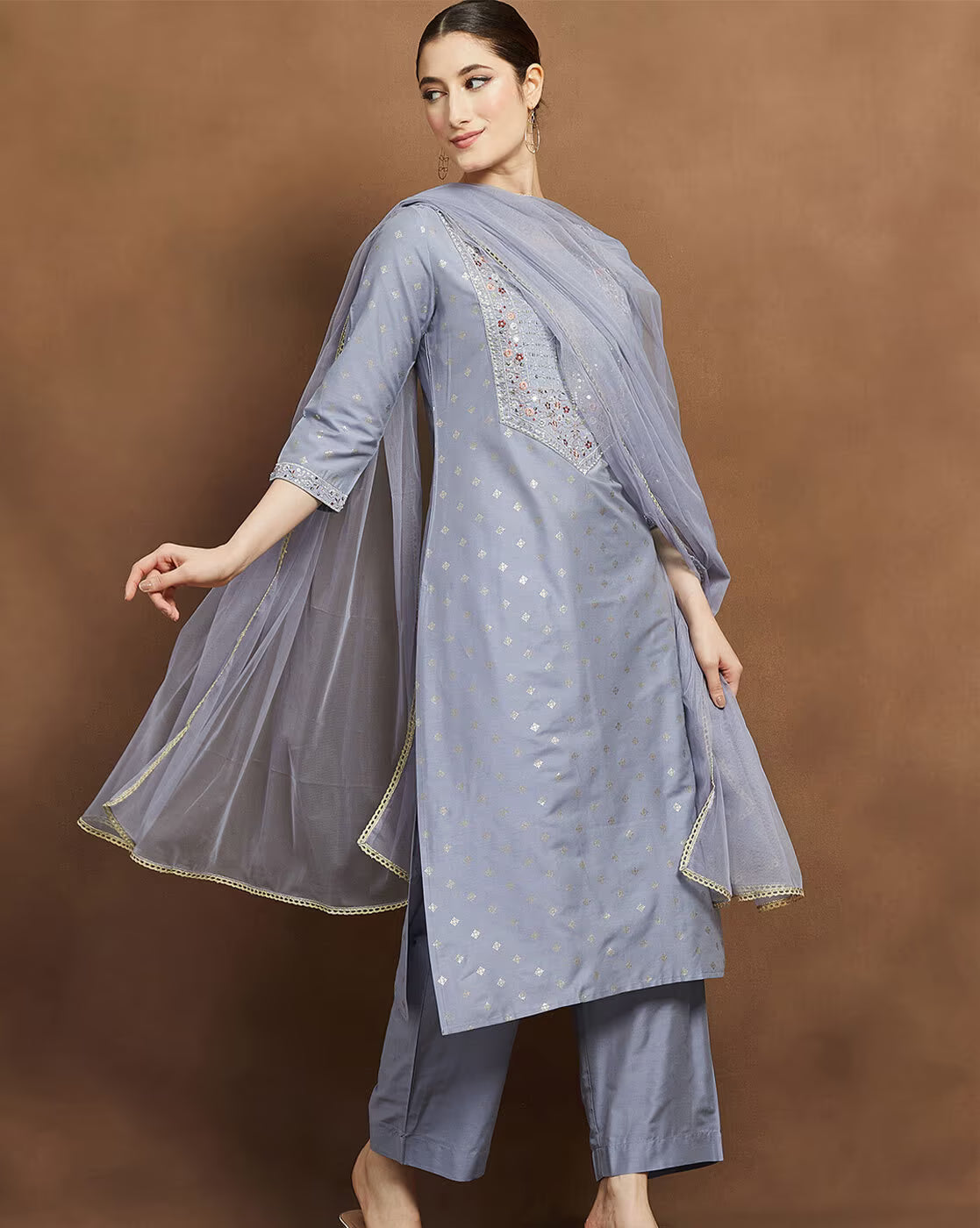 Women Embroidery Kurta Set
