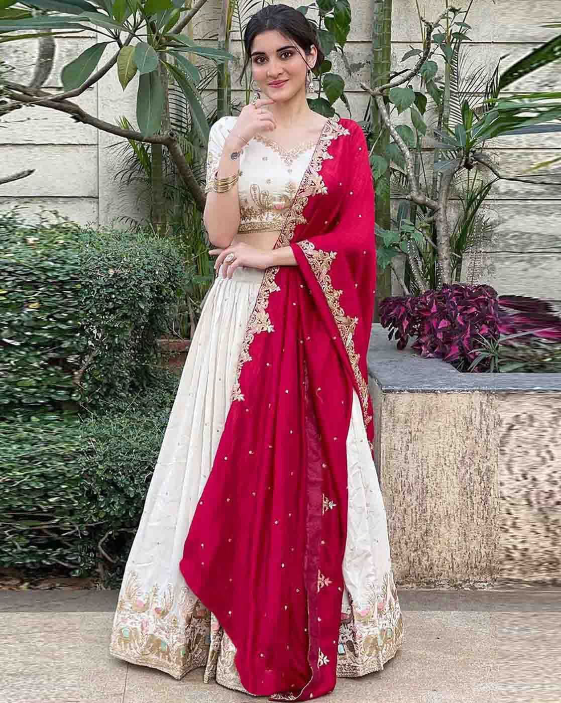 Women Embellished Flared Lehenga Choli Set
