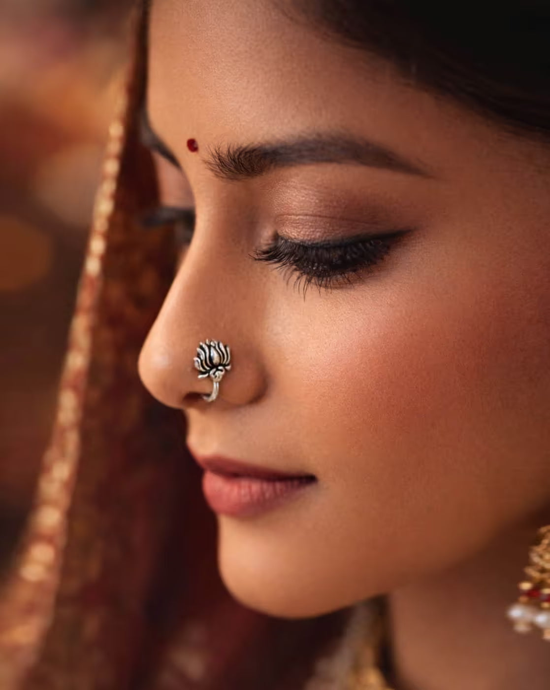 Women Oxidised Nosepin with Floral Accent