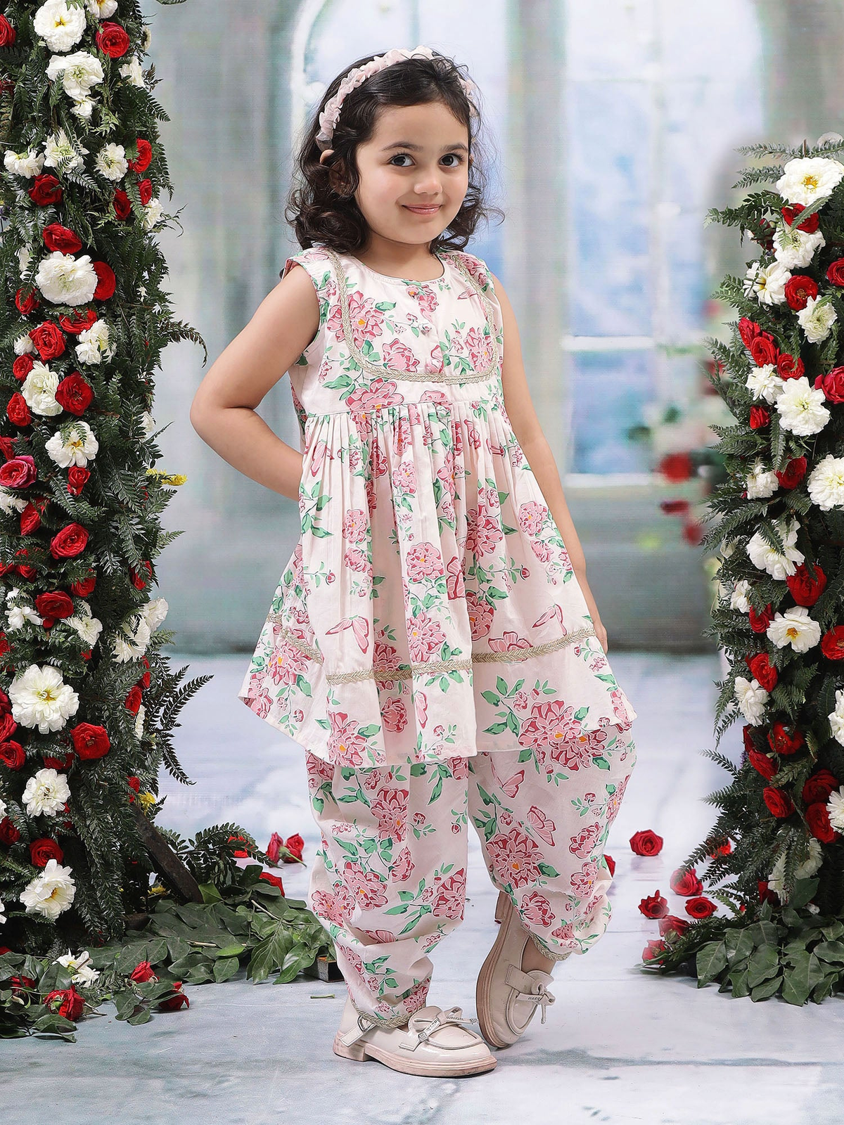 Baby Pink Floral Butterfly Cotton Kurta Salwar Set