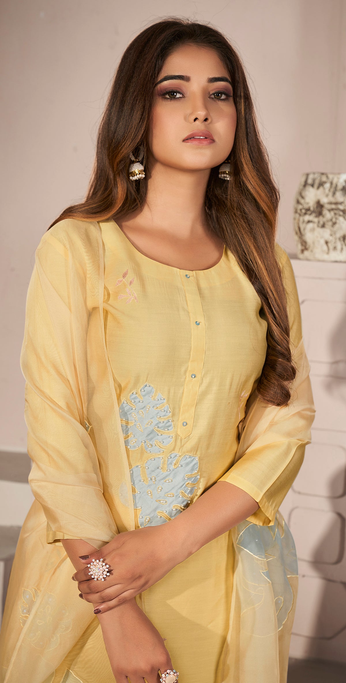 Aromie  embroidered viscose  Suit Set Canada - Elegant Three Piece Kurtha
