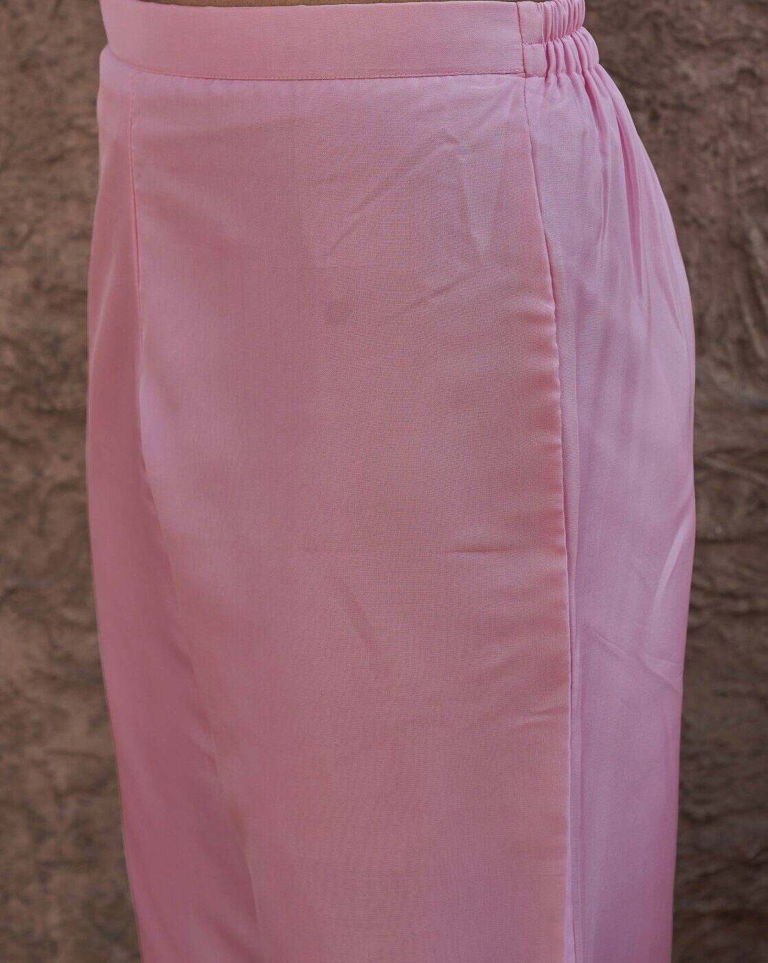 Aromie three piece kurtha light pink pants close up showing elastic waist and side seam Anarkali Kurta Set Canada