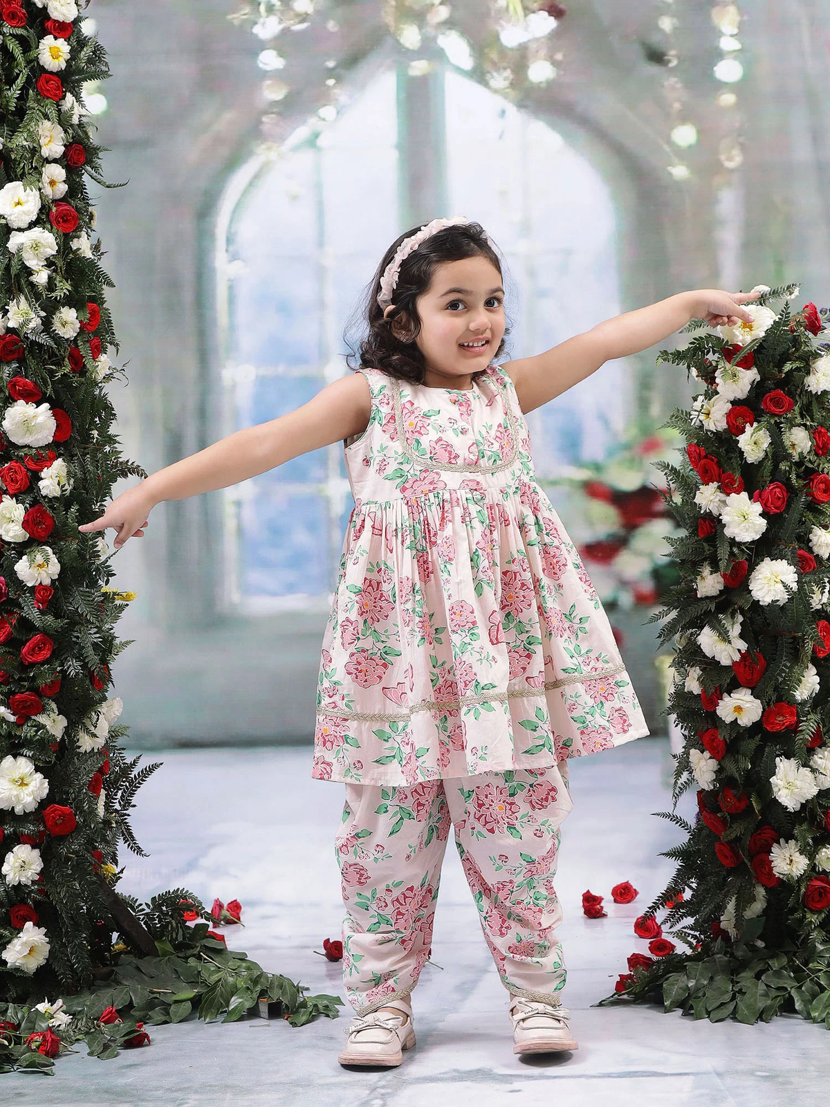 Baby Pink Floral Butterfly Cotton Kurta Salwar Set