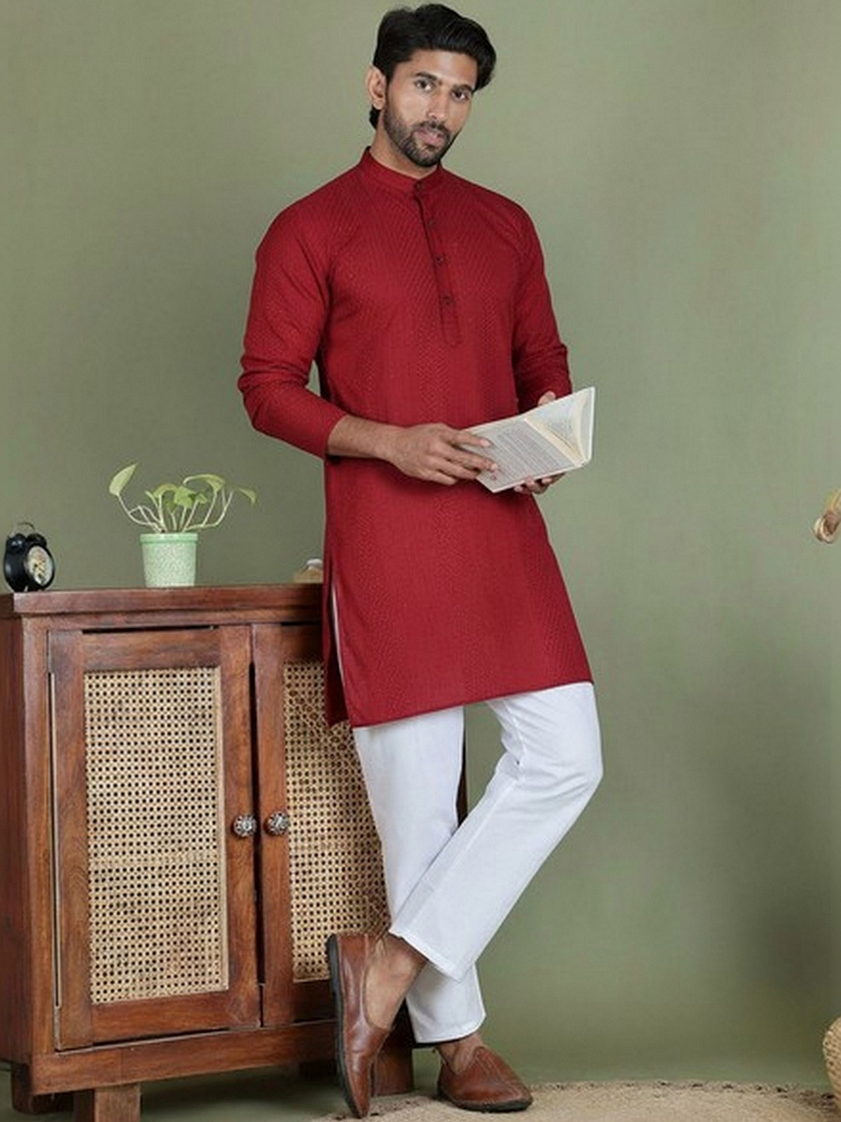 Men’s Maroon & White Cotton Kurta with Thread Work AROMIE | Affordable Indian Clothes & Dresses in Canada