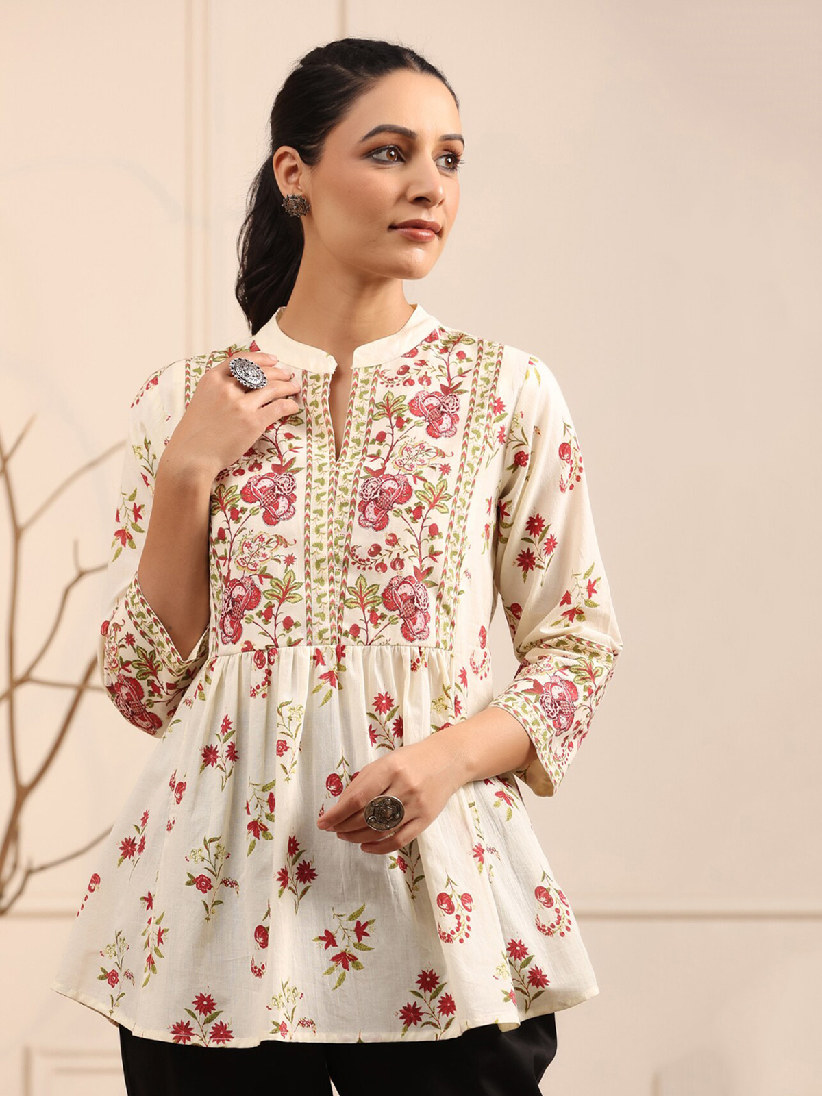 Women’s Cream & Red Floral Print Cotton A-Line Kurti AROMIE.STORE