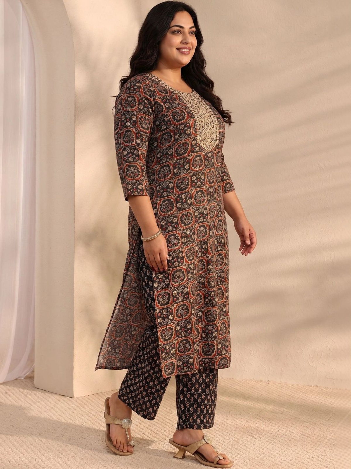 Black Printed Cotton Blend Kurta Set with Trousers & Dupatta aromie