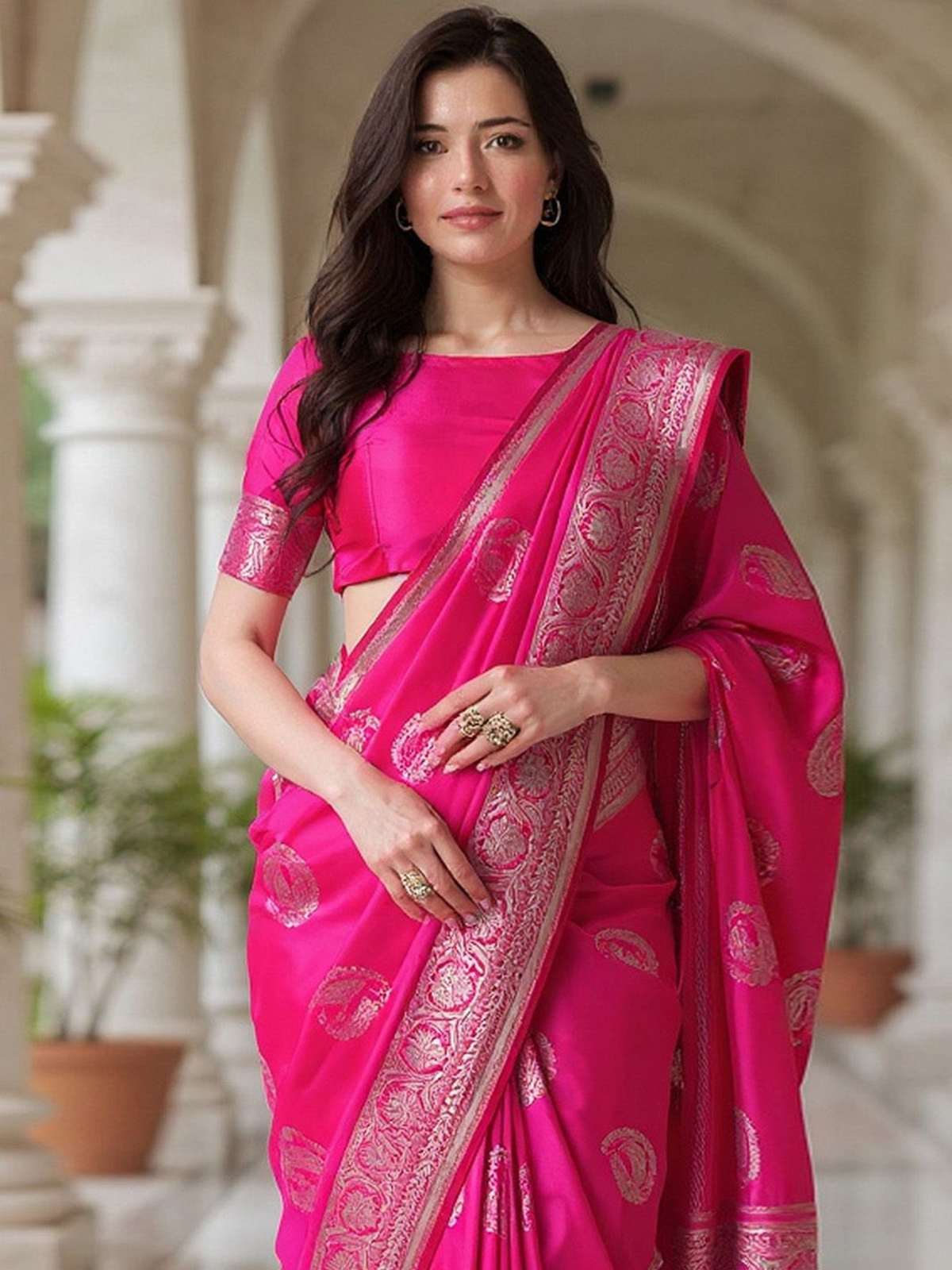 Pink Banarasi Silk Blend Saree with Paisley Woven Design & Zari Border