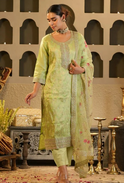 Green Zari Embroidered Kurta Set with Net Dupatta aromie