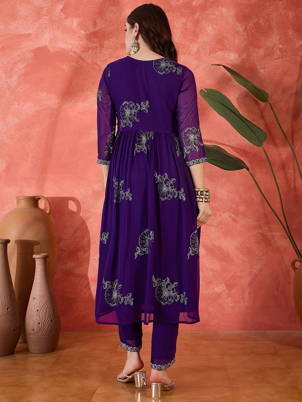 Aromie Floral Anarkali Kurta Set – Elegant Three Piece