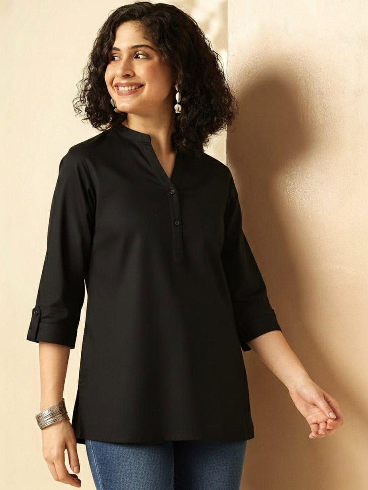 Women’s Black Straight Kurti with Mandarin Collar AROMIE.STORE