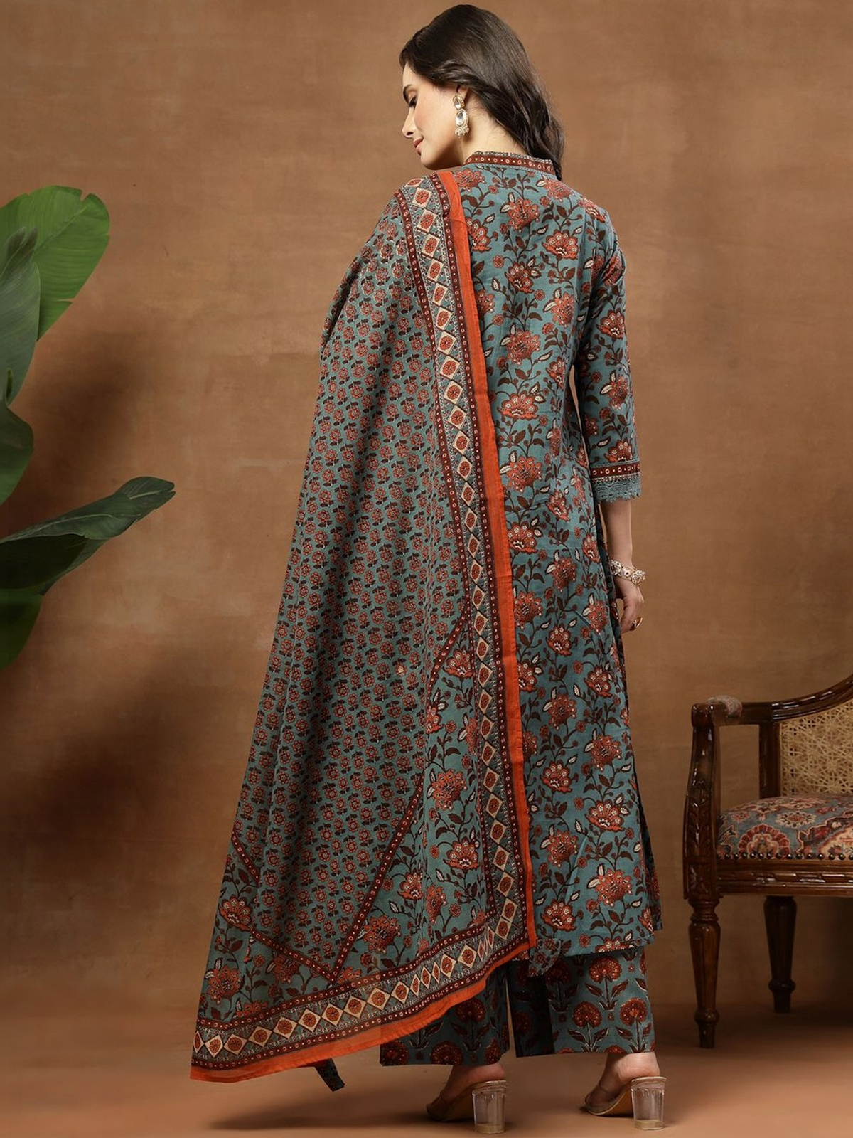 elegant bandhani kurta set - Pink Embroidered 3-Piece
