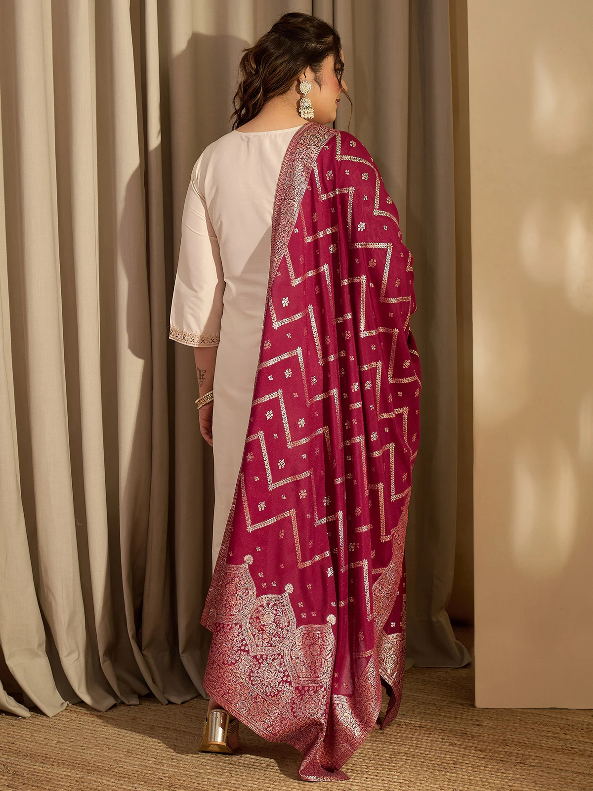 Plus Size Off White Embroidered Straight Kurta Set with Trousers & Dupatta