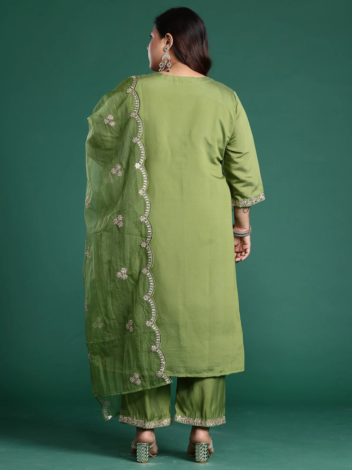 Plus Size Green Embroidered Straight Suit Set With Dupatta