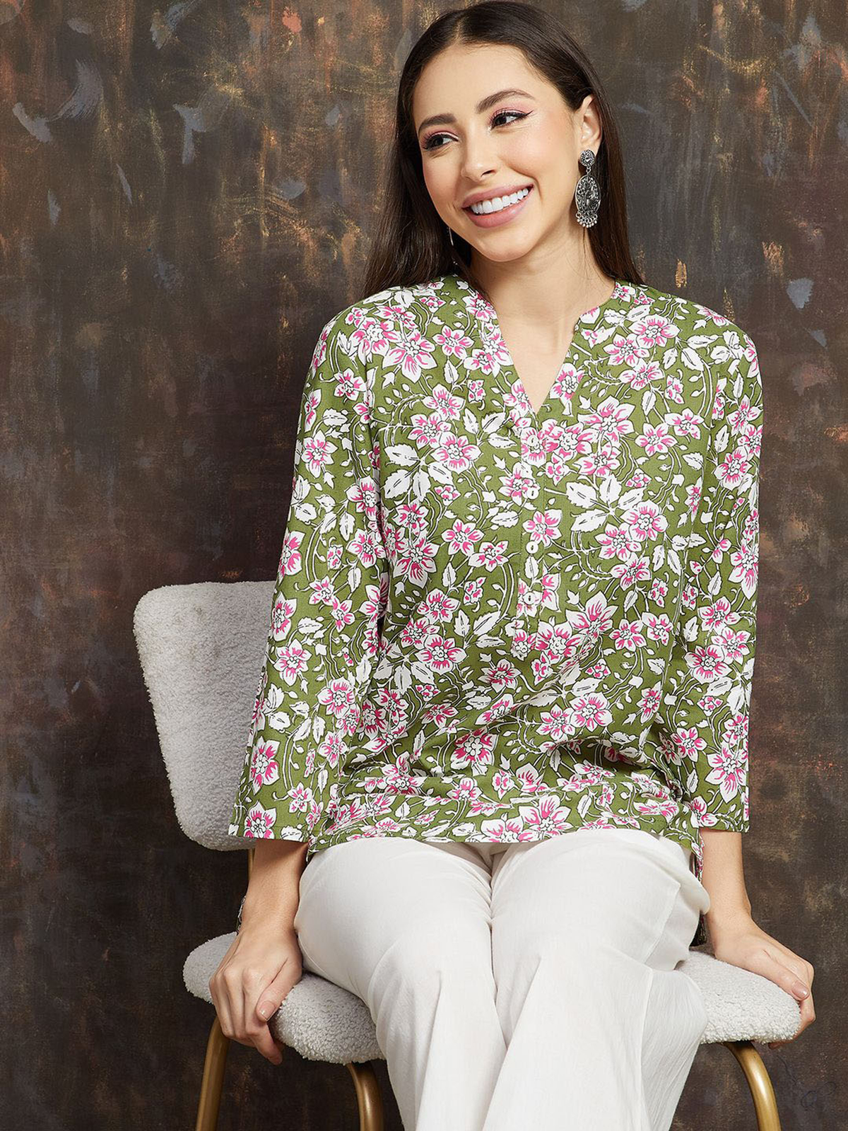 Women’s Green & Purple Floral Print Rayon Kurti AROMIE.STORE