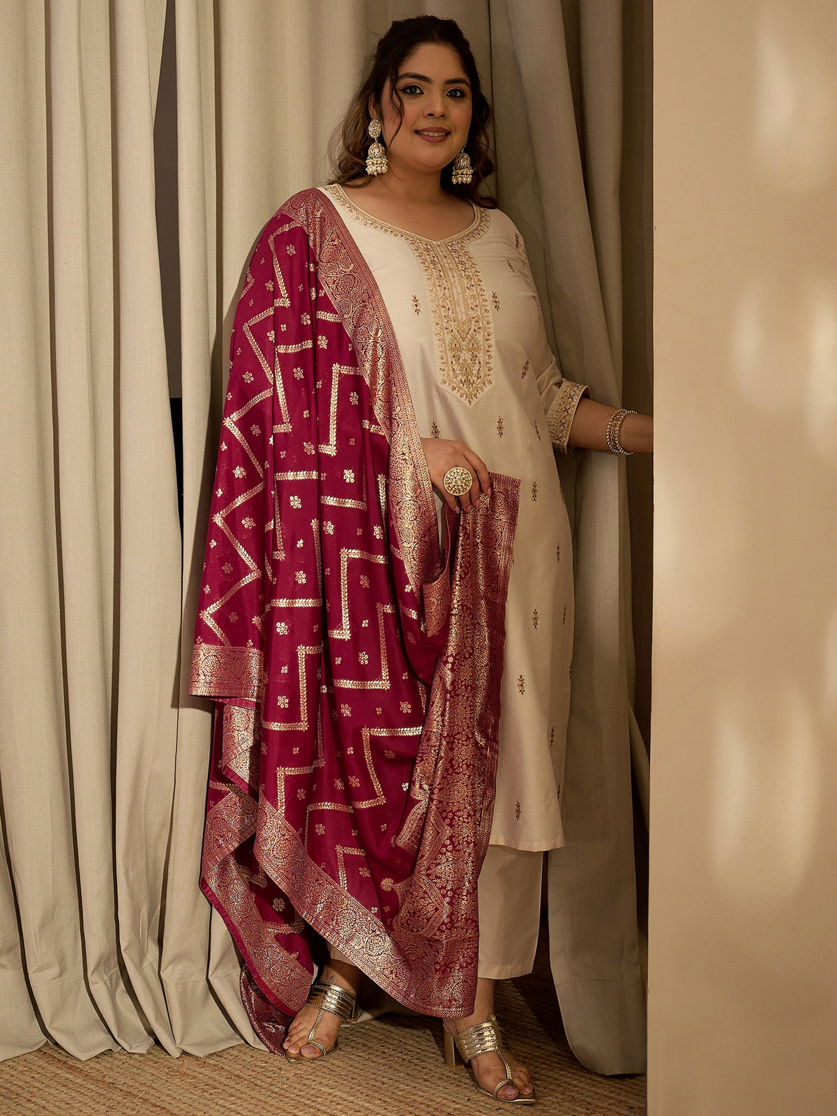 Plus Size Off White Embroidered Straight Kurta Set with Trousers & Dupatta