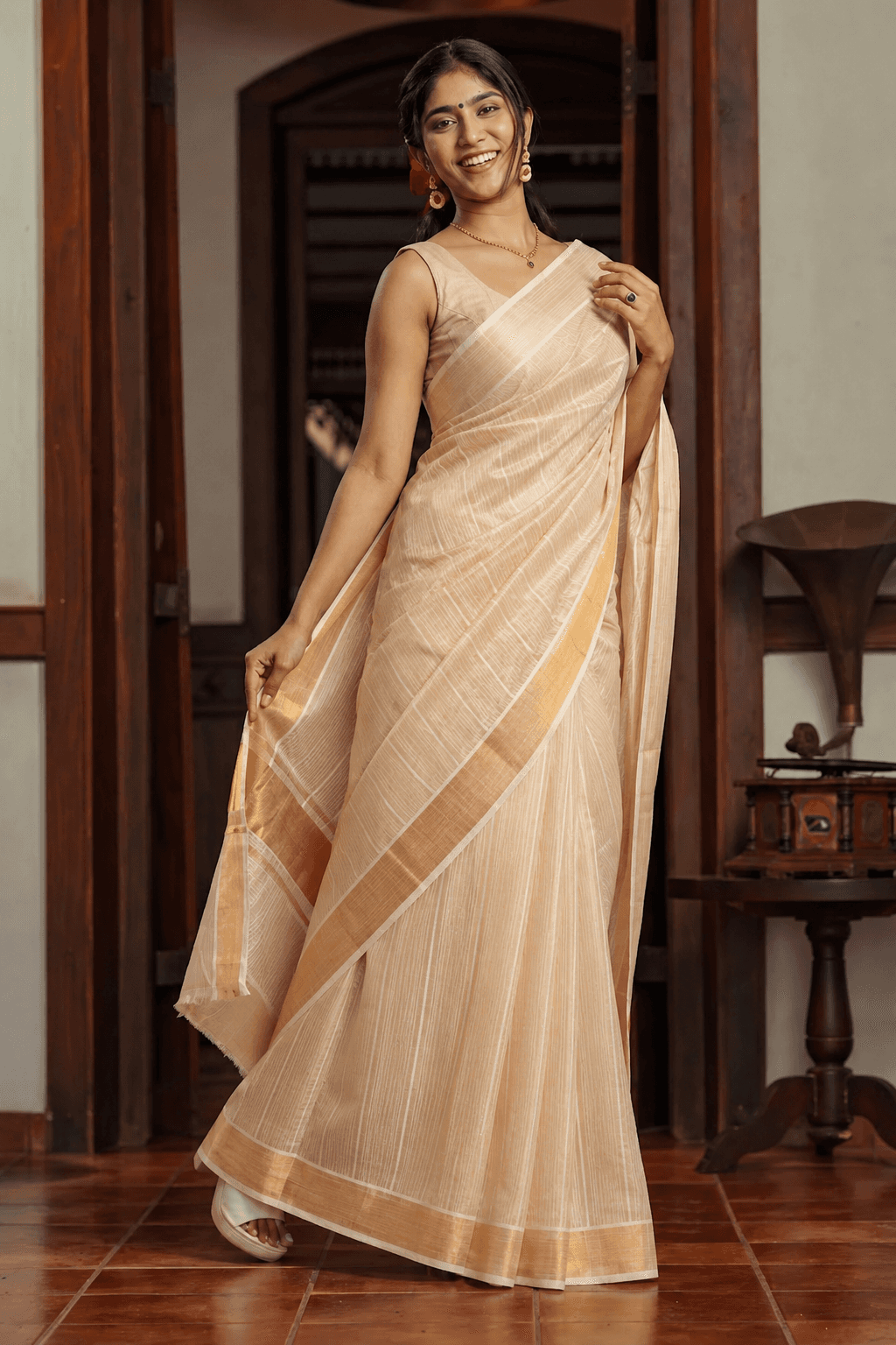 AROMIE Magenta Georgette Saree for Women Canada