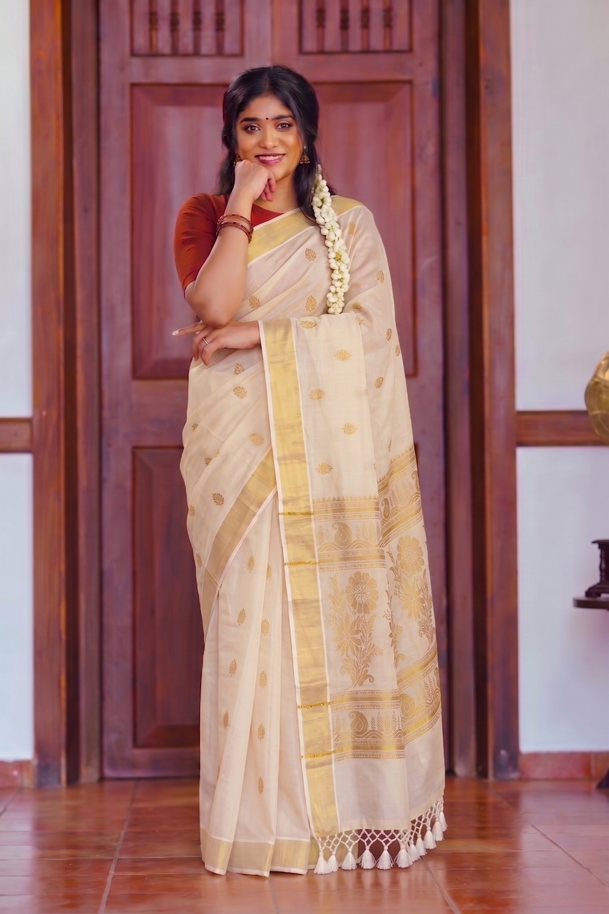 Cream Cotton Kasavu Saree with Multicolour Traditional Floral Motifs