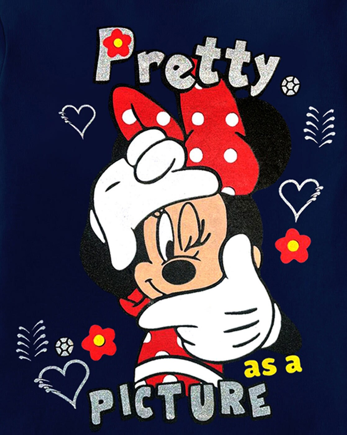 Girl wearing printed cotton t-shirt in pink