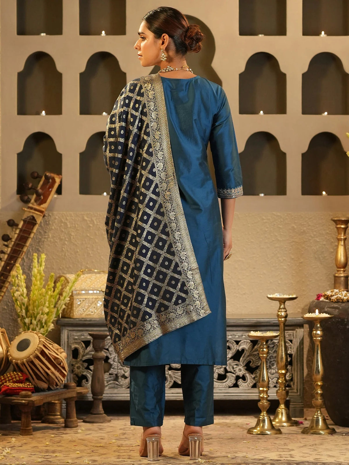 -68% Blue Embroidered Silk Blend Straight Kurta Sets With Dupatta