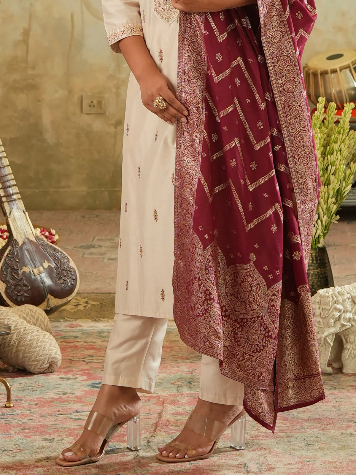 Off White Embroidered Silk Blend Straight Kurta Sets With Dupatta
