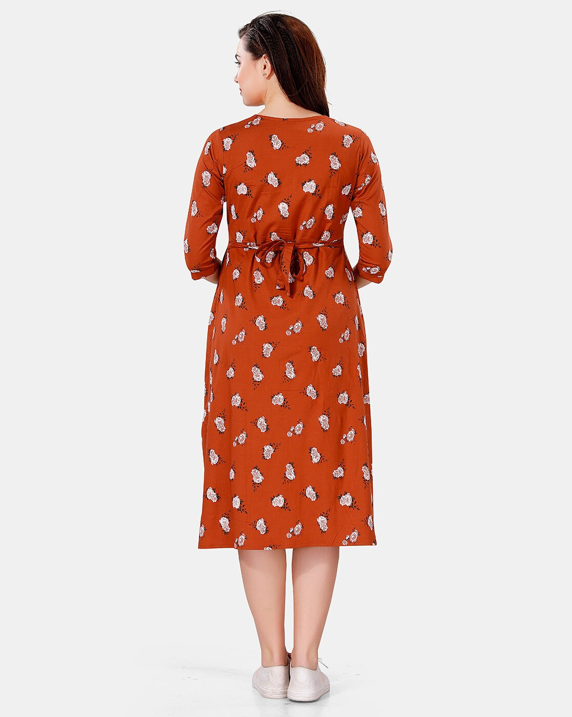 "Rayon maternity A-line dress with feeding zippers and round neck"