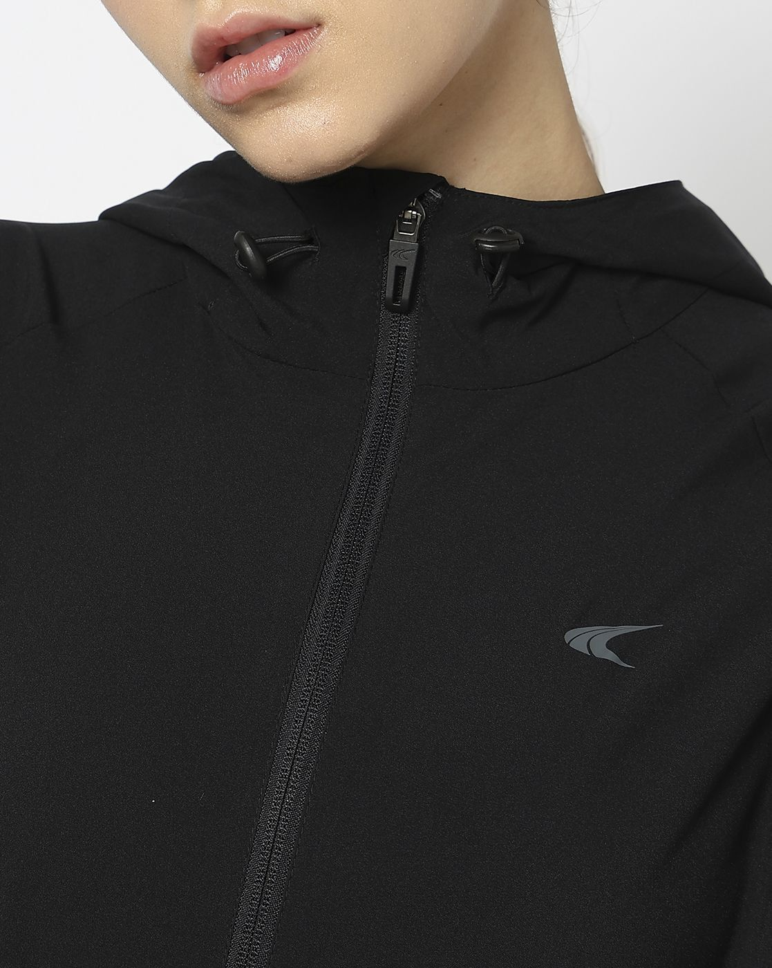 Women’s zip-front hooded fitness jacket – FastDry and breathable