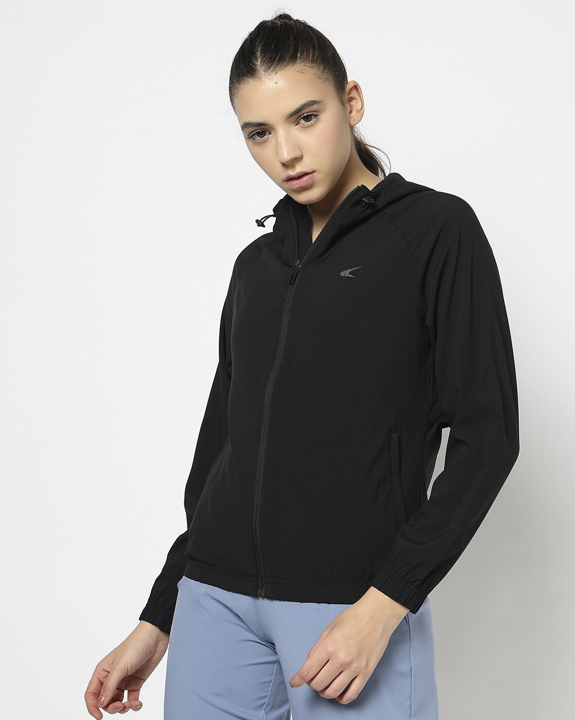 Women’s zip-front hooded fitness jacket – FastDry and breathable